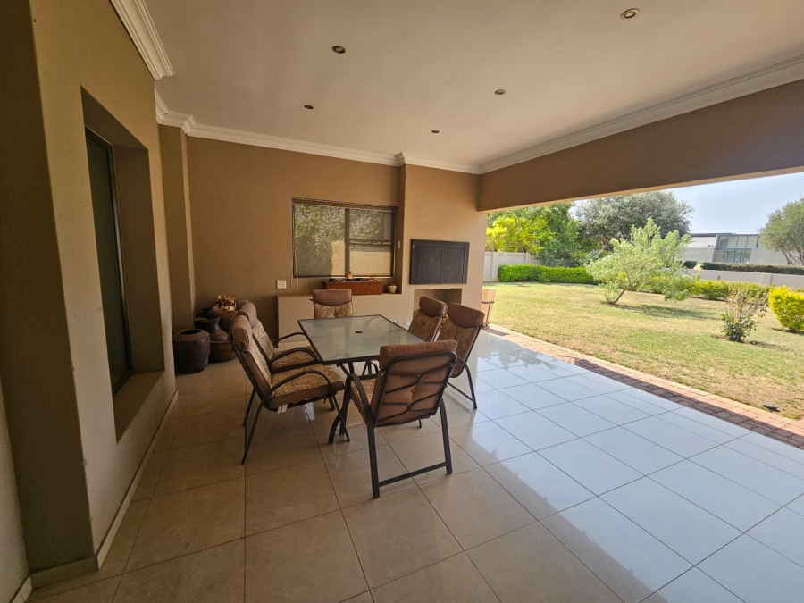 3 Bedroom Property for Sale in The Islands Estates North West